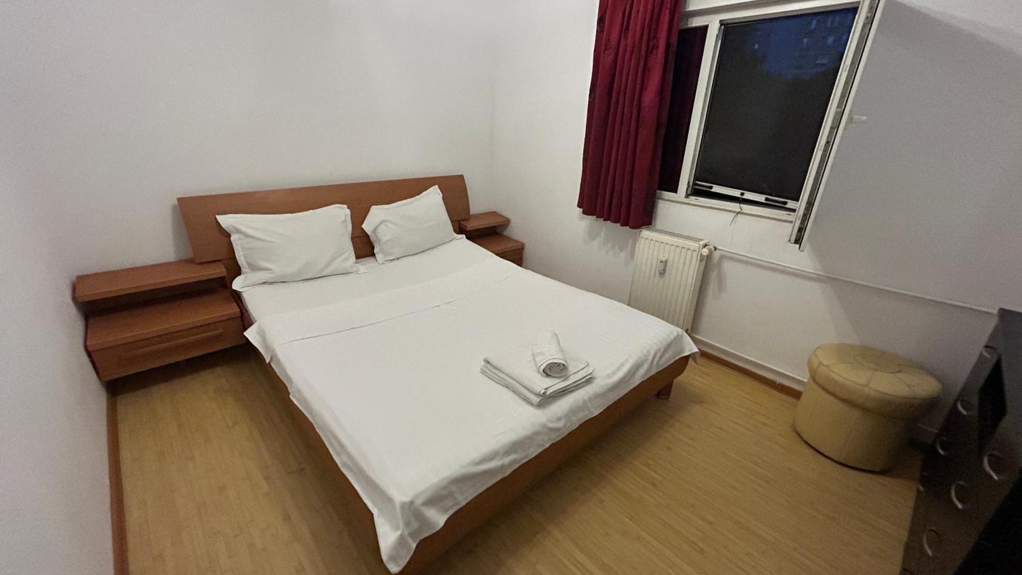 Sleep & Go Parcare Gratuita Self Check-In Apartment บูคาเรสต์ ภายนอก รูปภาพ